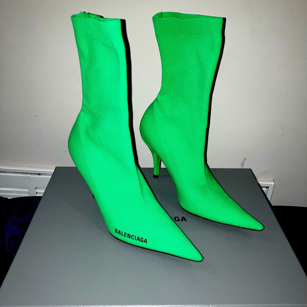 Women’s Neon Green Knife Balenciaga bootie. Size 36 (6).